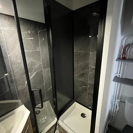 Studio, 2 Couchages, Parking, Les Pins *